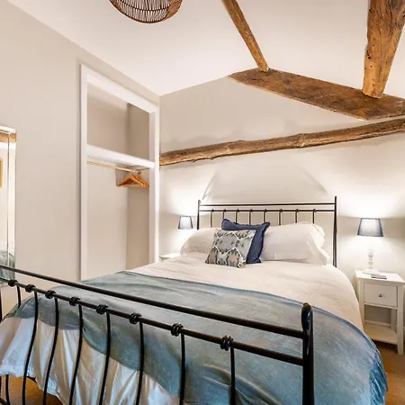 Longcroft Holiday home *