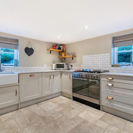 Longcroft Holiday home