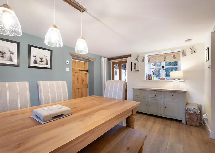 Longcroft בית נופש *